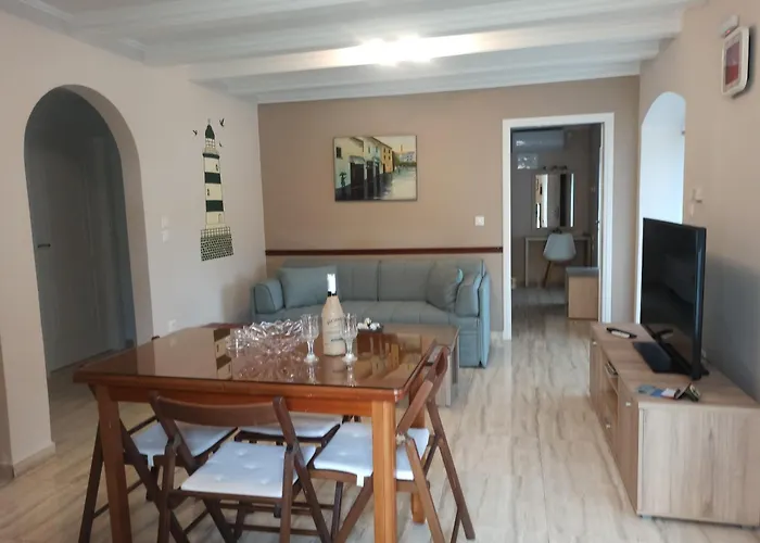 Dionos With Jacuzzi * Asos