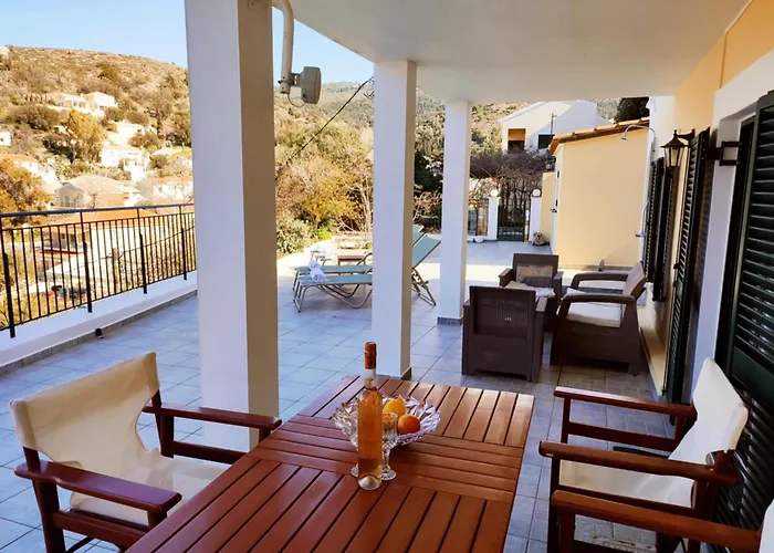 Dionos With Jacuzzi *