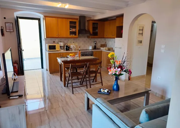 Dionos With Jacuzzi * Asos