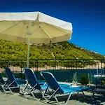 Dionos With Jacuzzi * Asos