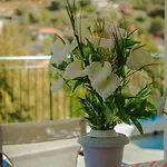 Semesterbostad Dionos With Jacuzzi