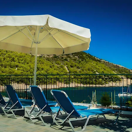 Dionos With Jacuzzi * 阿索斯