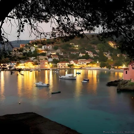 Dionos With Jacuzzi *