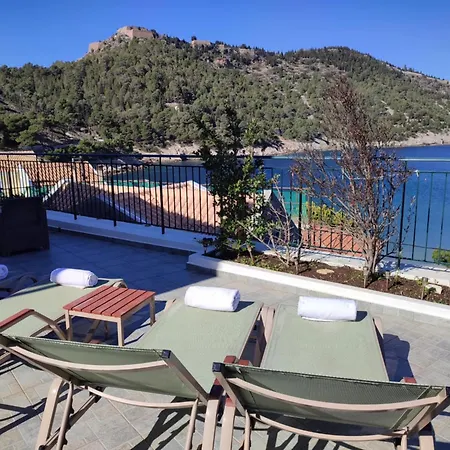 度假居 Dionos With Jacuzzi