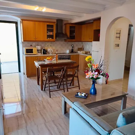 Dionos With Jacuzzi * 阿索斯