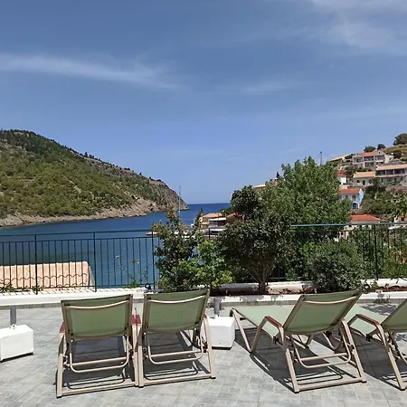 Dionos With Jacuzzi Holiday home *